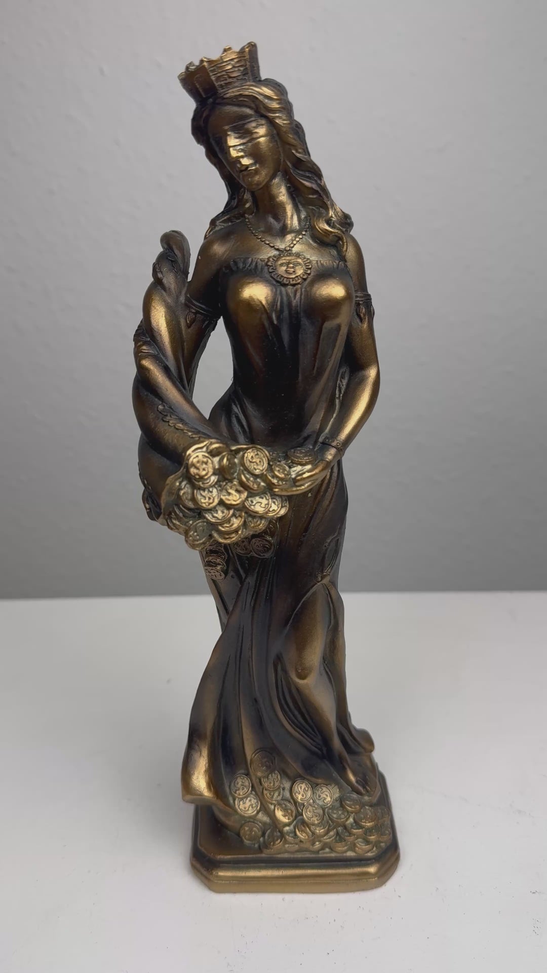 Escultura de Fortuna – Diosa de la Suerte y la Riqueza (Acabado Latón Oscuro)