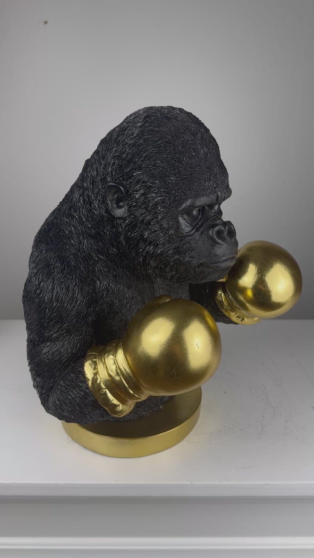 Estatua de Gorila Boxeador (Pop Art Negro y Dorado)