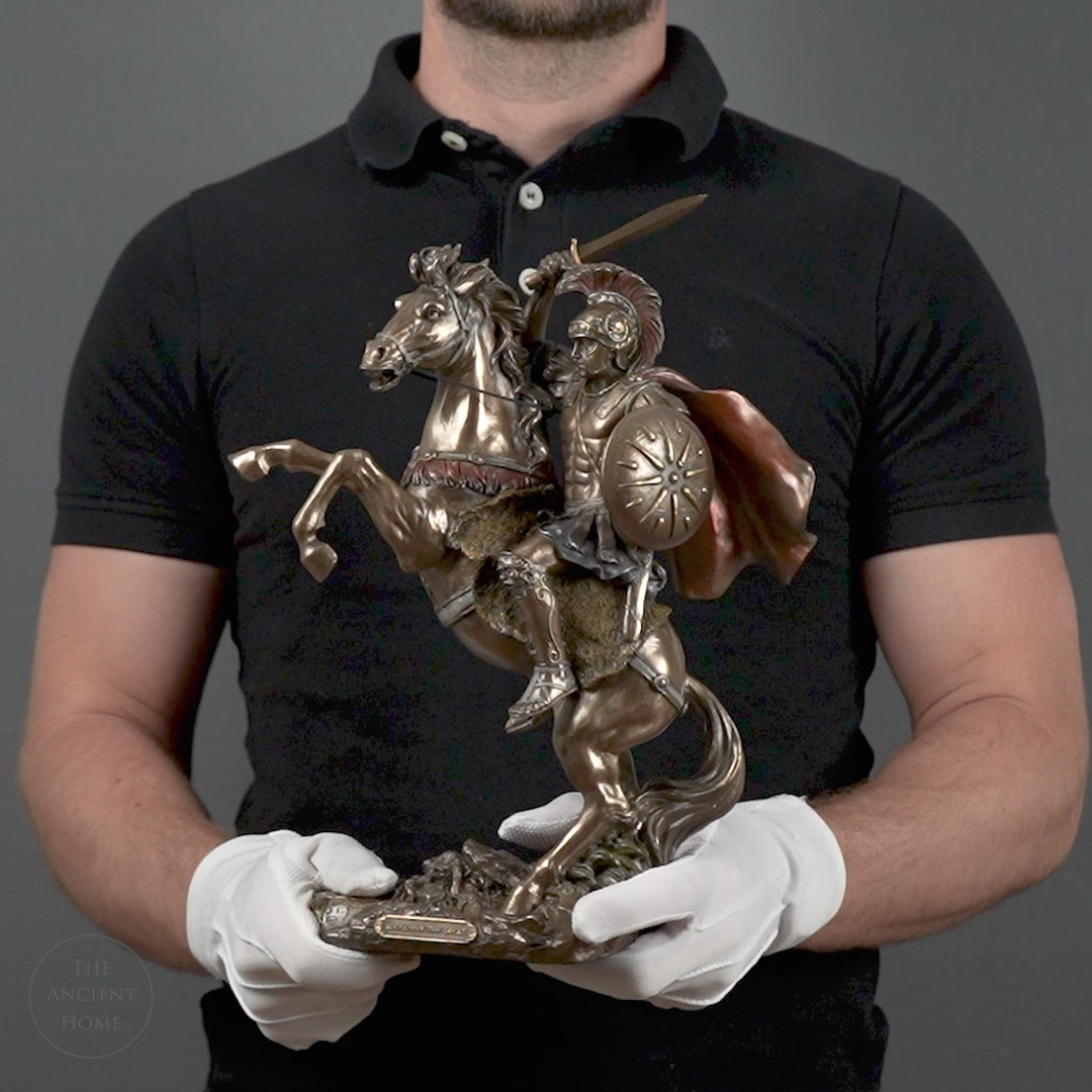 Estatua de Alejandro Magno a caballo (escultura de bronce moldeado en frío)