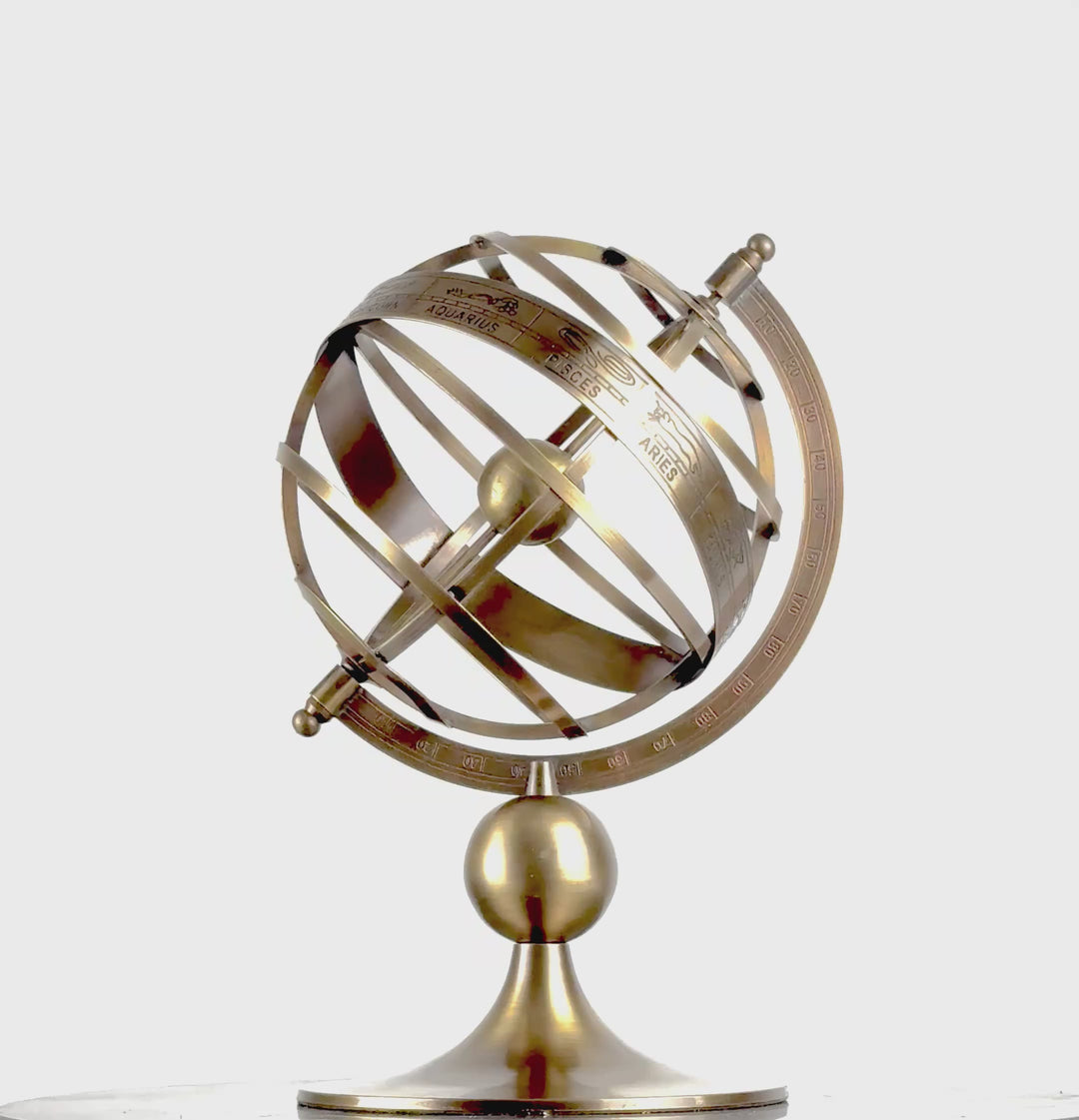 Pequeña esfera armilar de latón (Escultura de latón)